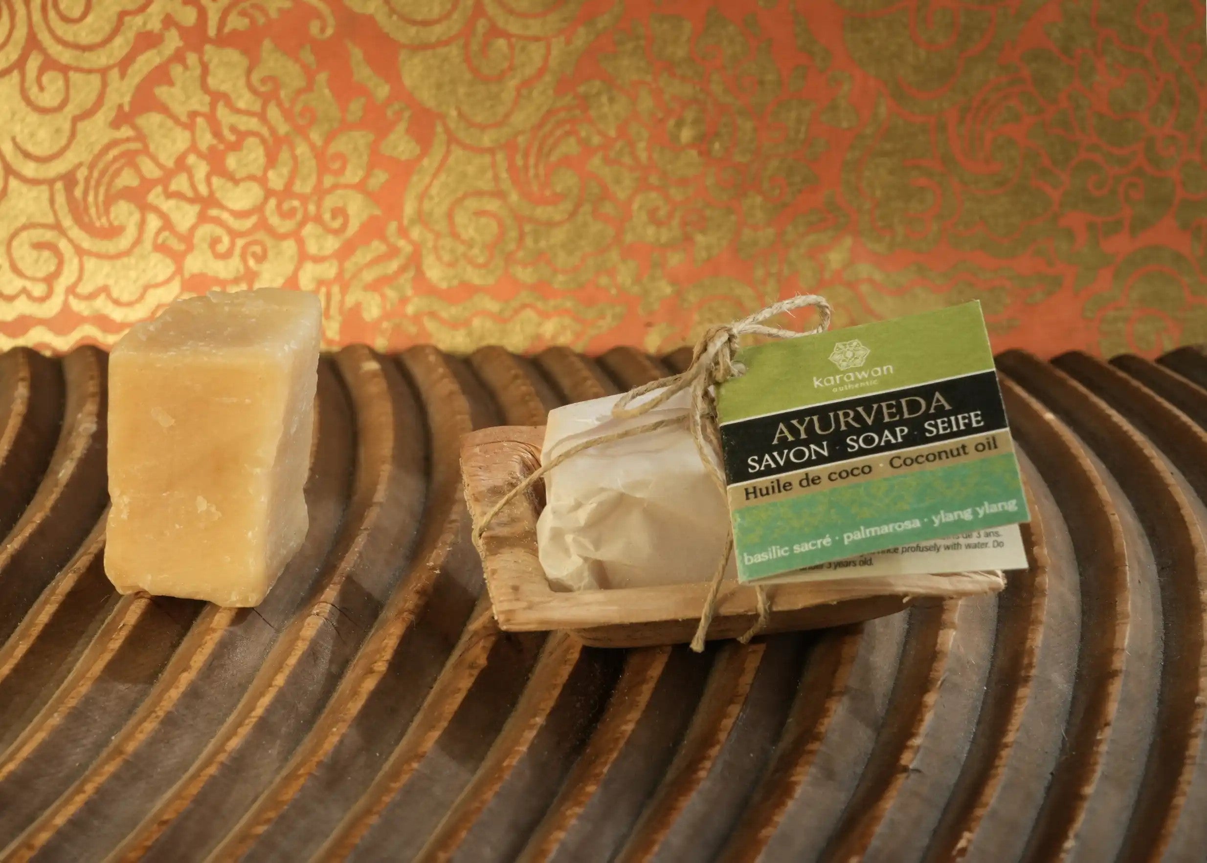 SAVON AYURVEDIQUE AU BASILIC SACRE